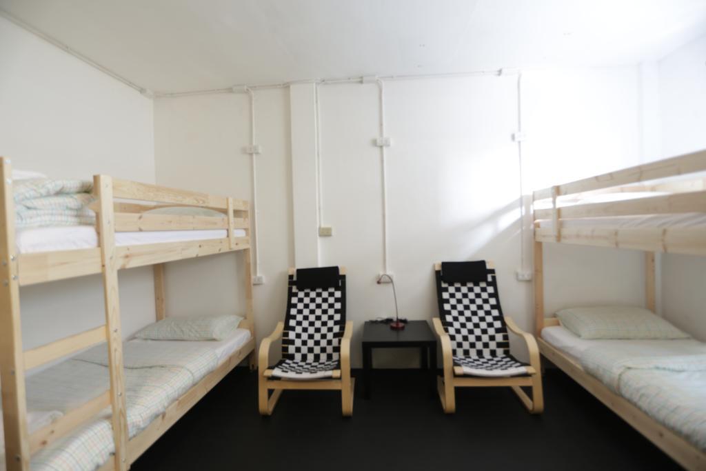 Tiger Lily Hostel Bangkok Chambre photo