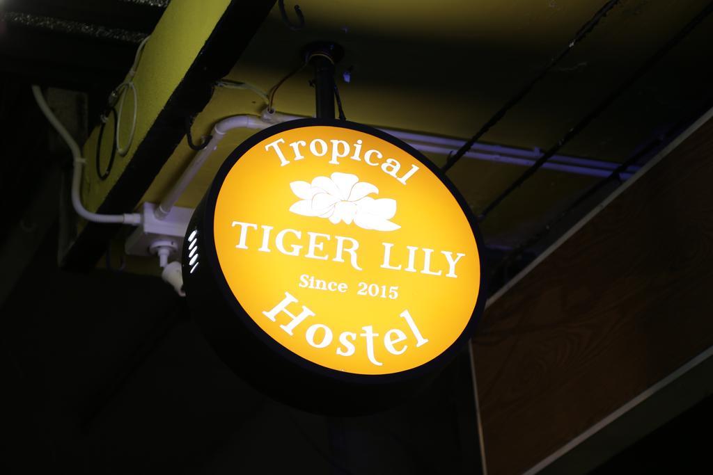 Tiger Lily Hostel Bangkok Extérieur photo